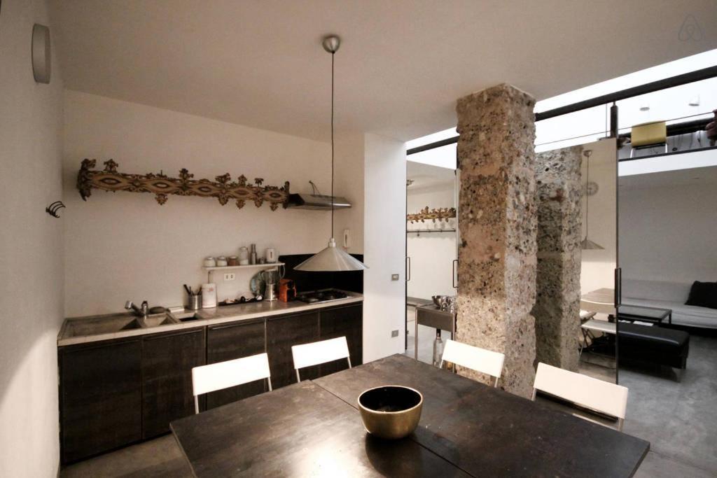 Dhomes - Loft Suite In Duomo Milan Luaran gambar