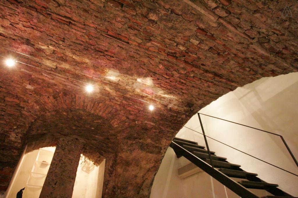 Dhomes - Loft Suite In Duomo Milan Luaran gambar